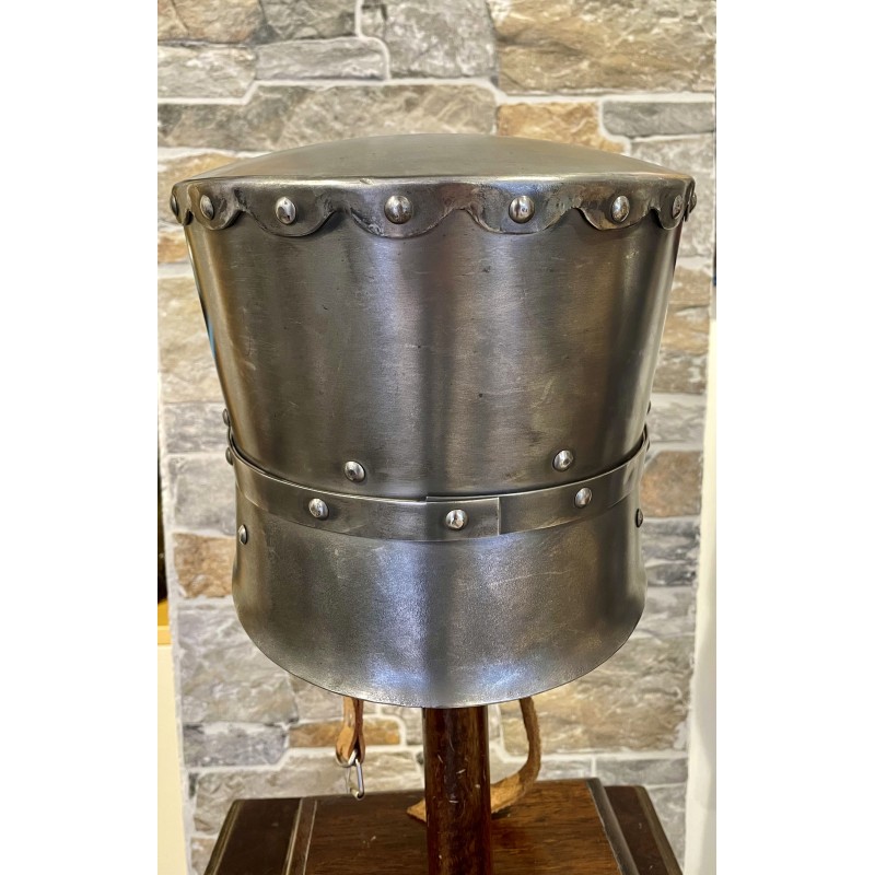 Heaume à Timbre Plat - Casque Cylindrique