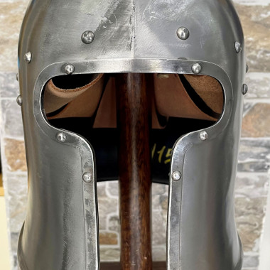 Casque Barbute - Casques de combat