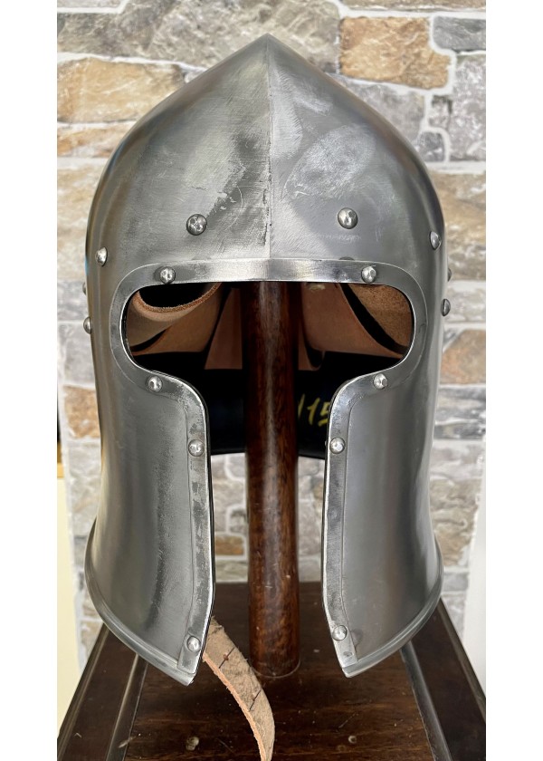 Casque Barbute - Casques de combat