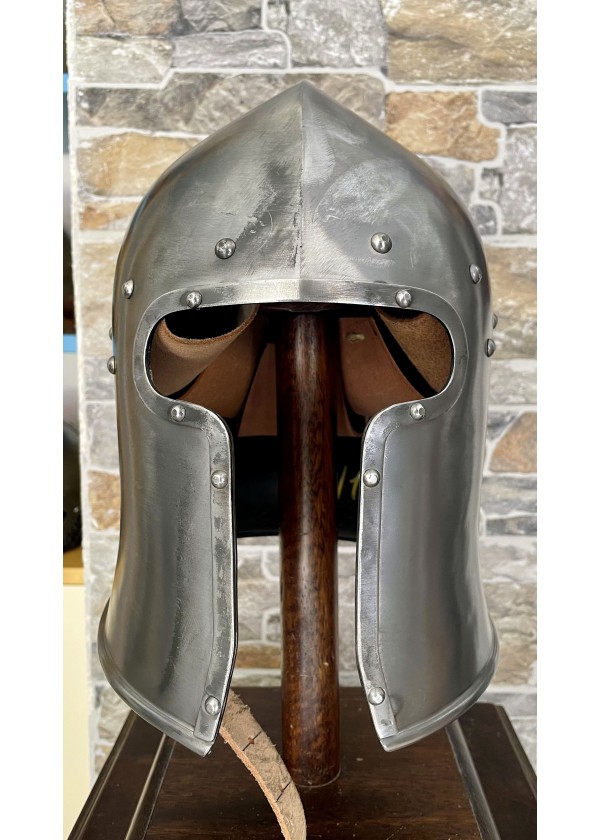 Casque Barbute - Casques de combat