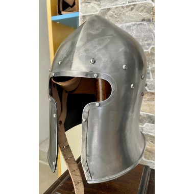 Casque Barbute - Casques de combat