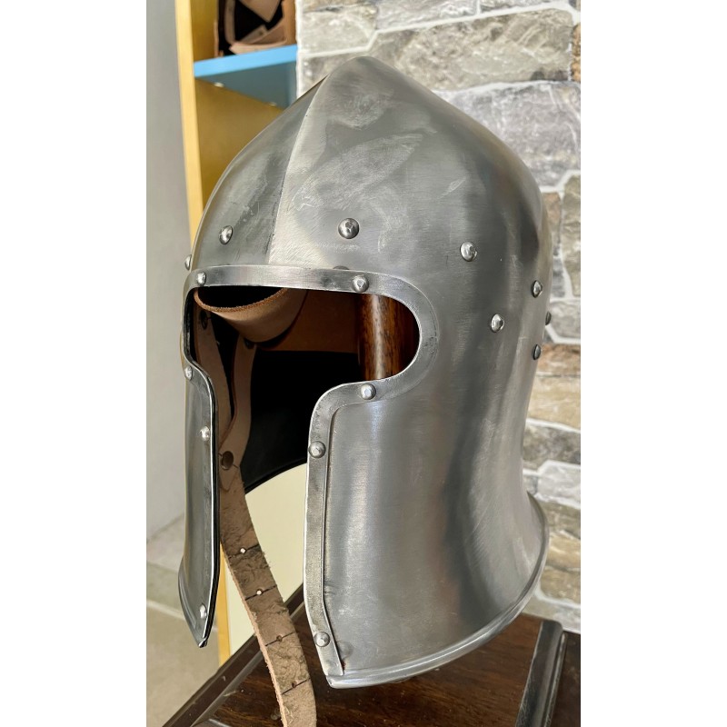 Casque Barbute - Casques de combat