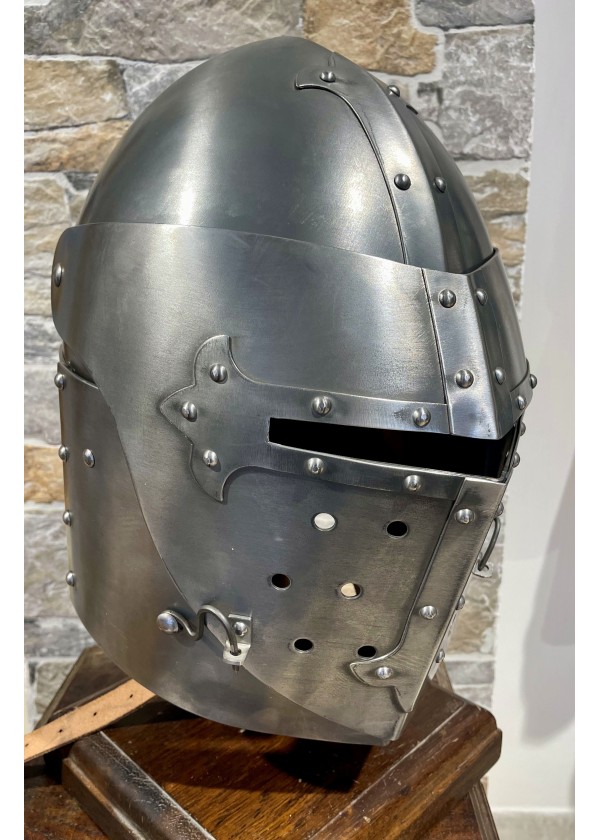 Heaume médiéval - Casques de Combat