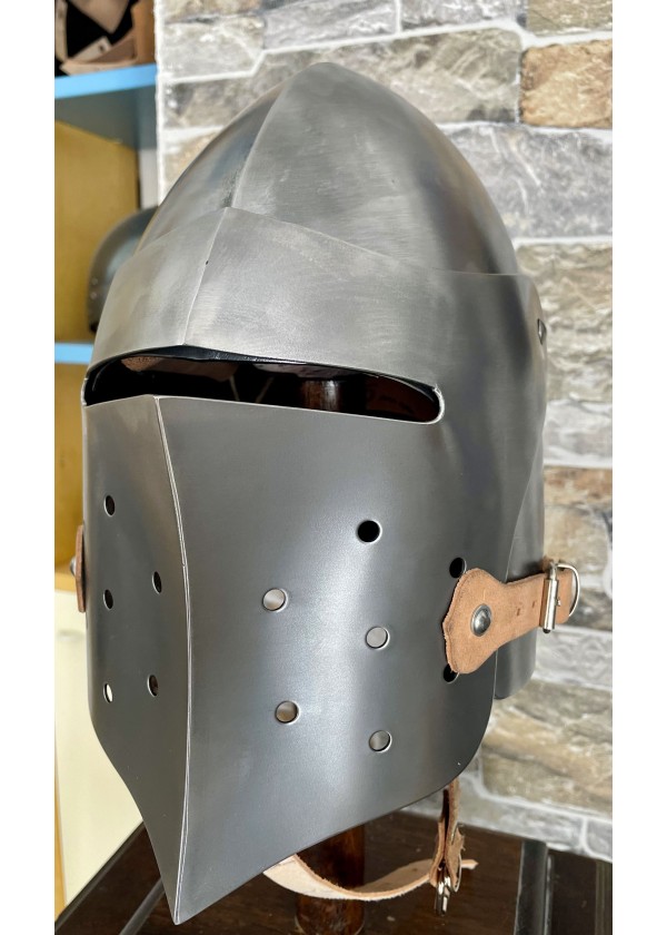 Casque de combat – Bassinet médiéval à visière