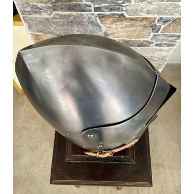 Casque de combat – Bassinet médiéval à visière