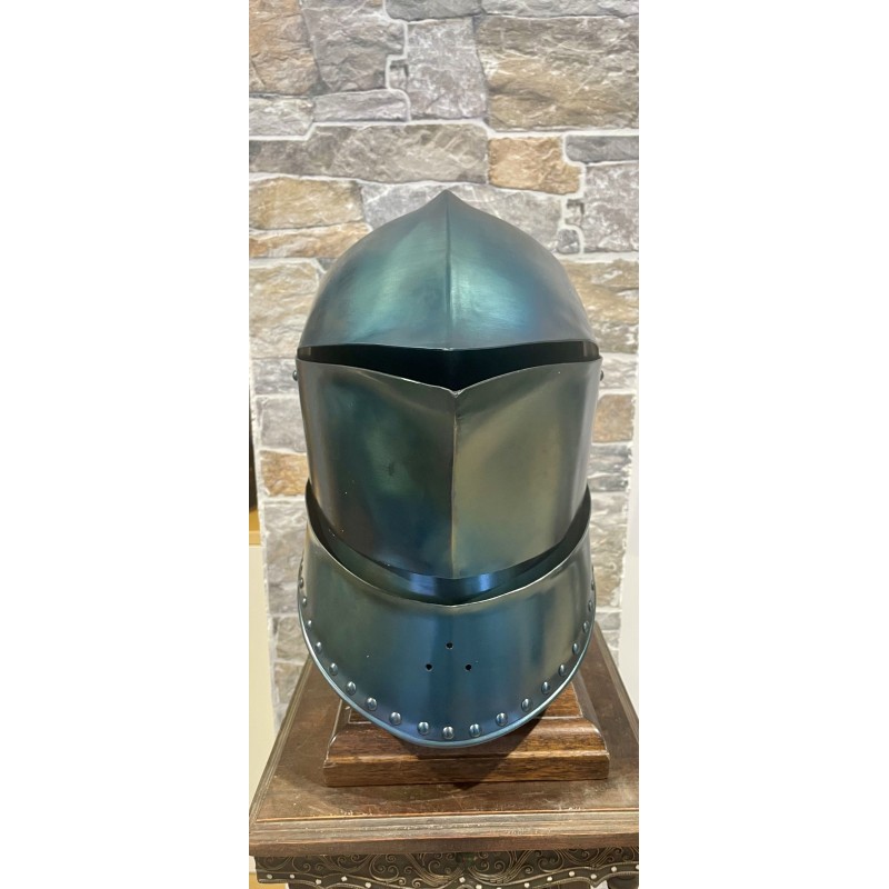 Heaume à tête de crapaud -  Armet 