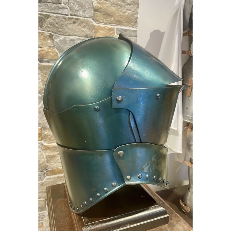 Heaume à tête de crapaud -  Armet 