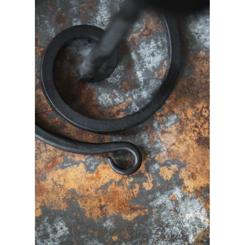 Chandelier forgé, porte-casque