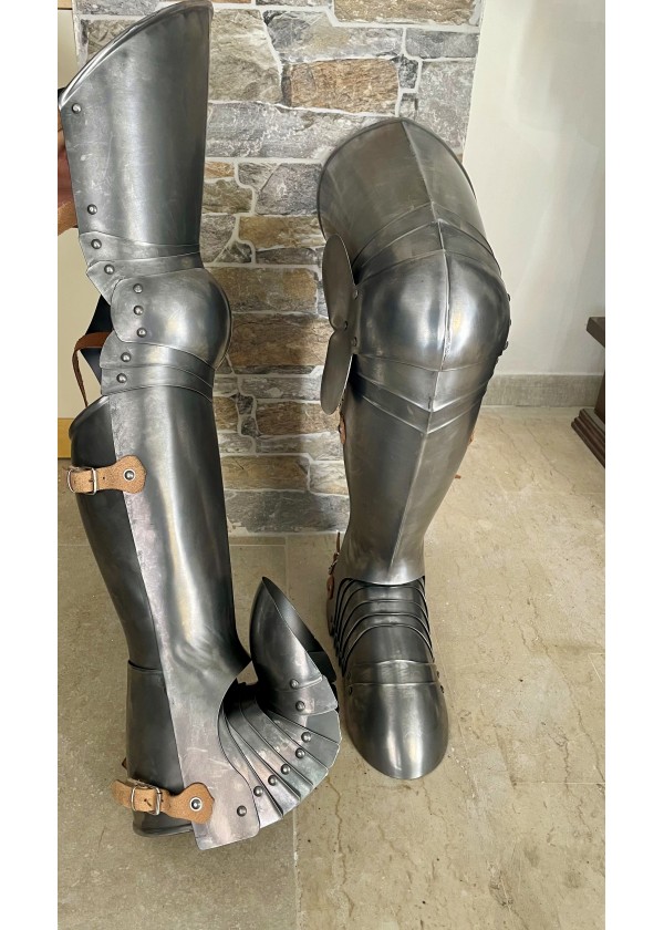 Jambières italiennes du XVe siècle