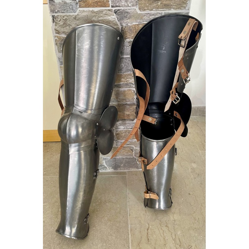 Jambières médiévales articulées