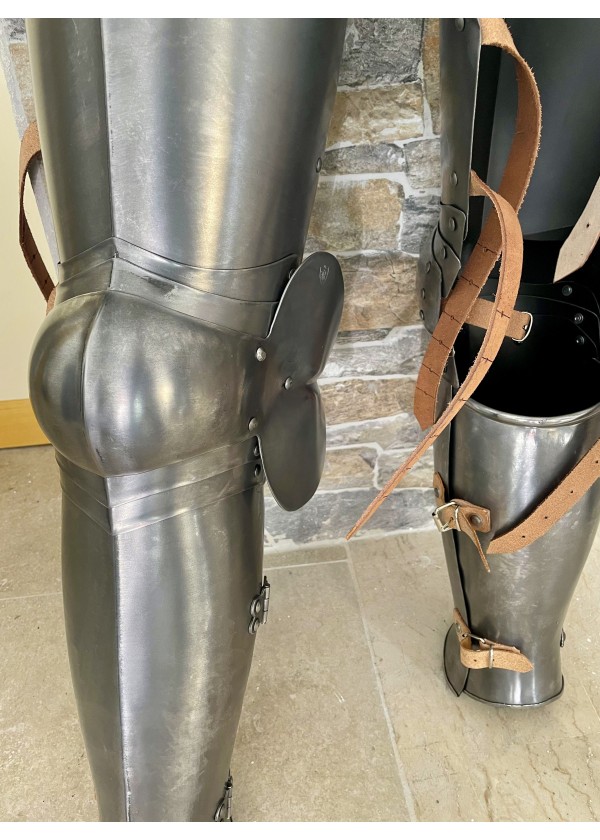 Jambières médiévales articulées