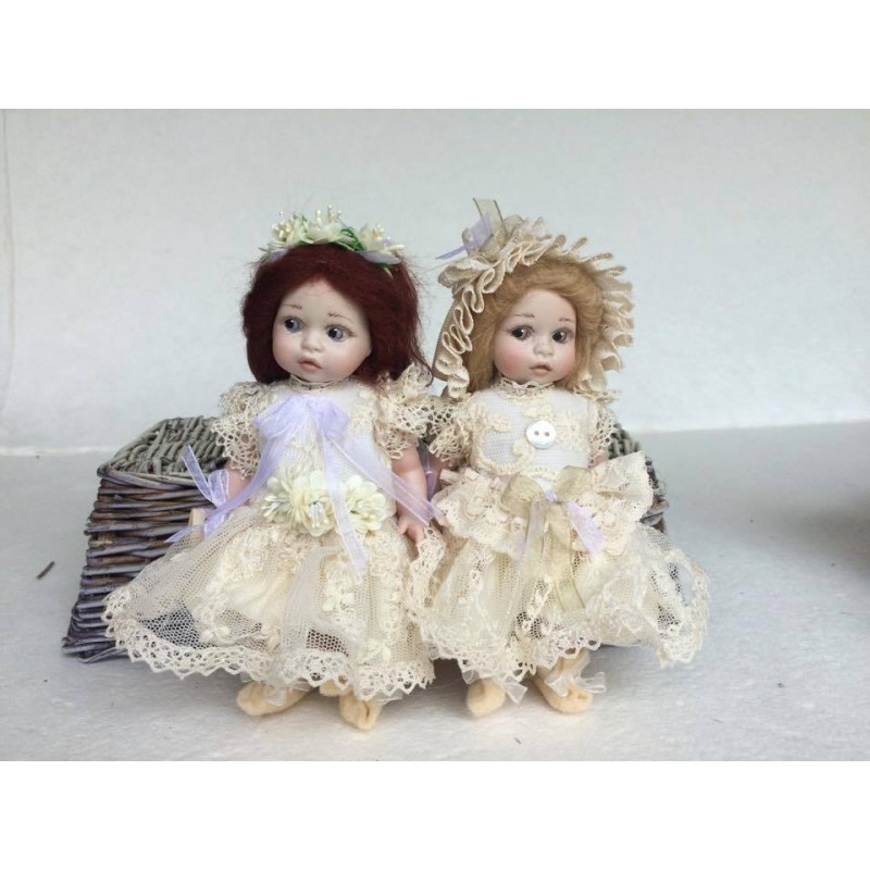 Faveur Mimi Poupée Porcelaine Collection