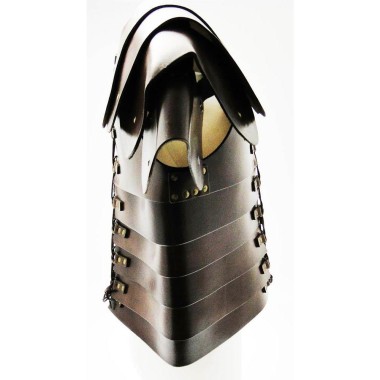 Lorica segmentée en cuir
