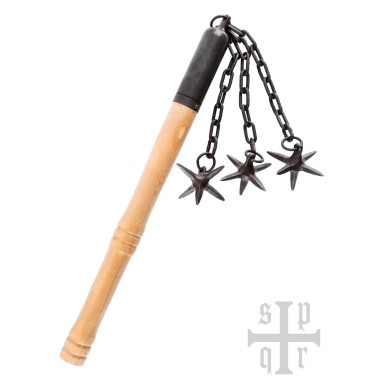 Fléau médiéval à trois étoiles