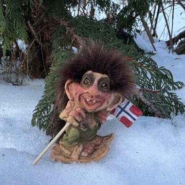 Troll Ny Form 233 - Troll avec raquettes