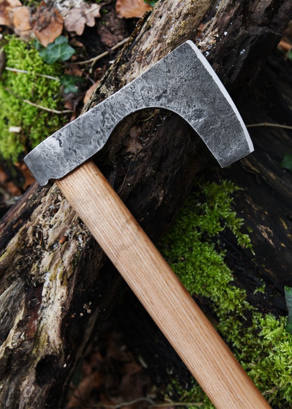 Hache viking - type C