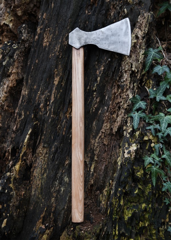 Hache viking - type F