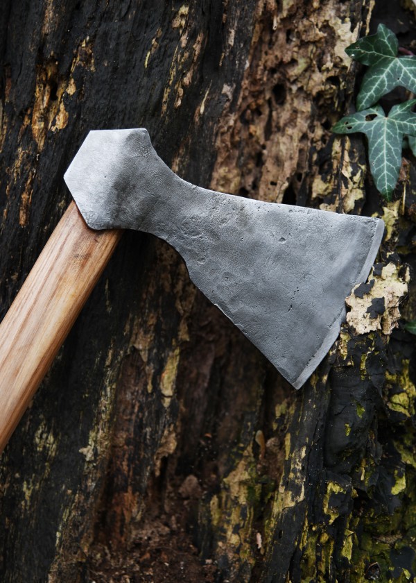 Hache viking - type F
