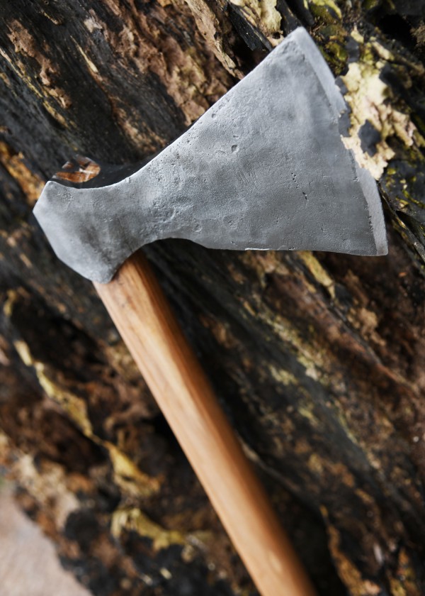 Hache viking - type F