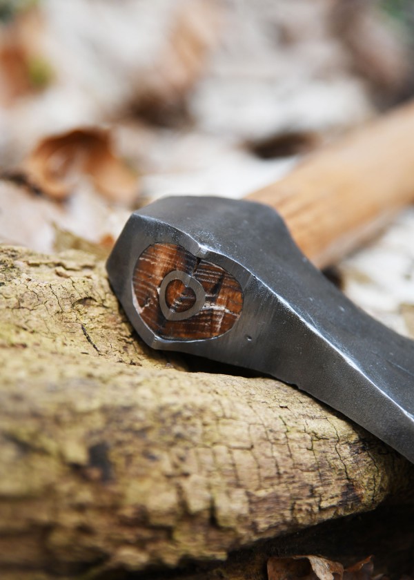 Hache viking - type F