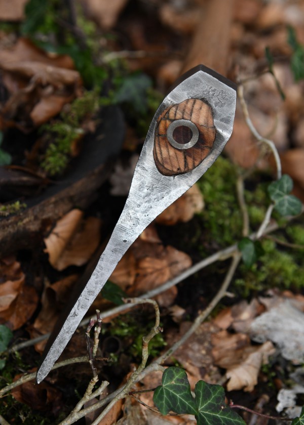 Hache viking - type M