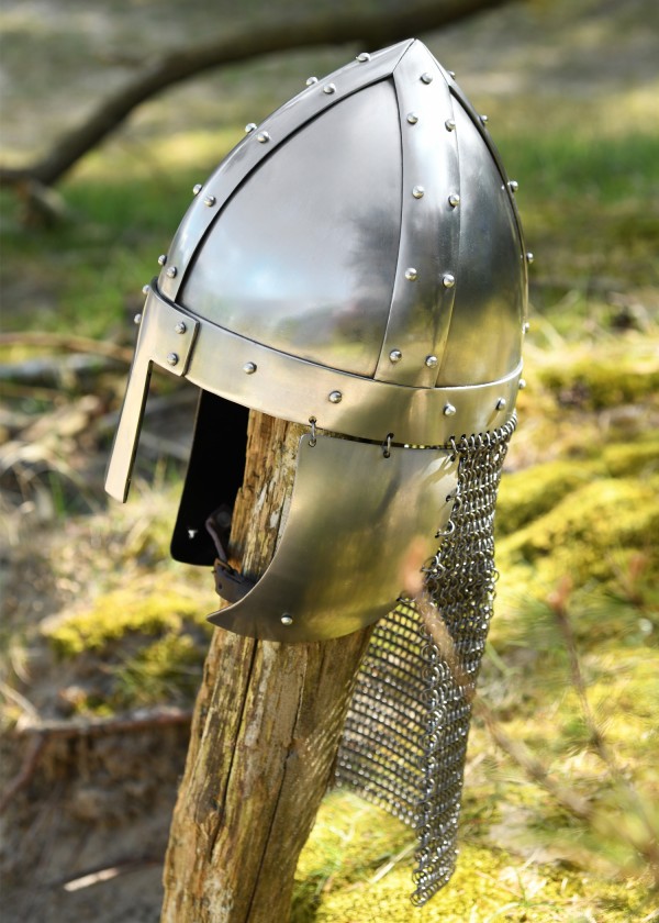 Casque normand avec nasal et volets de joues