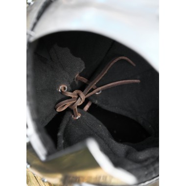 Casque normand avec nasal et volets de joues