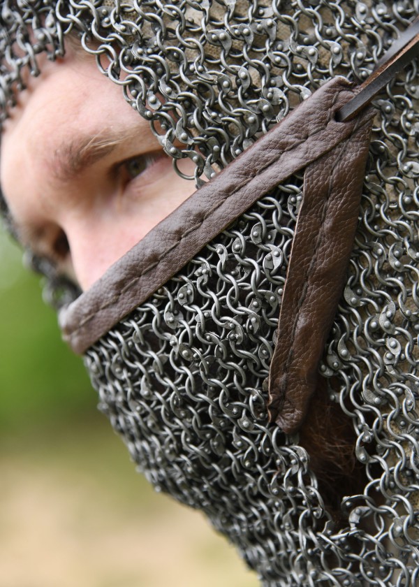 Cagoule en chaîne RRR - Cagouleavec masque facial triangulaire