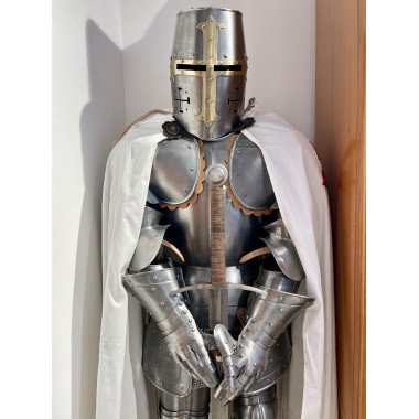 Armure de Grand Maître Templier