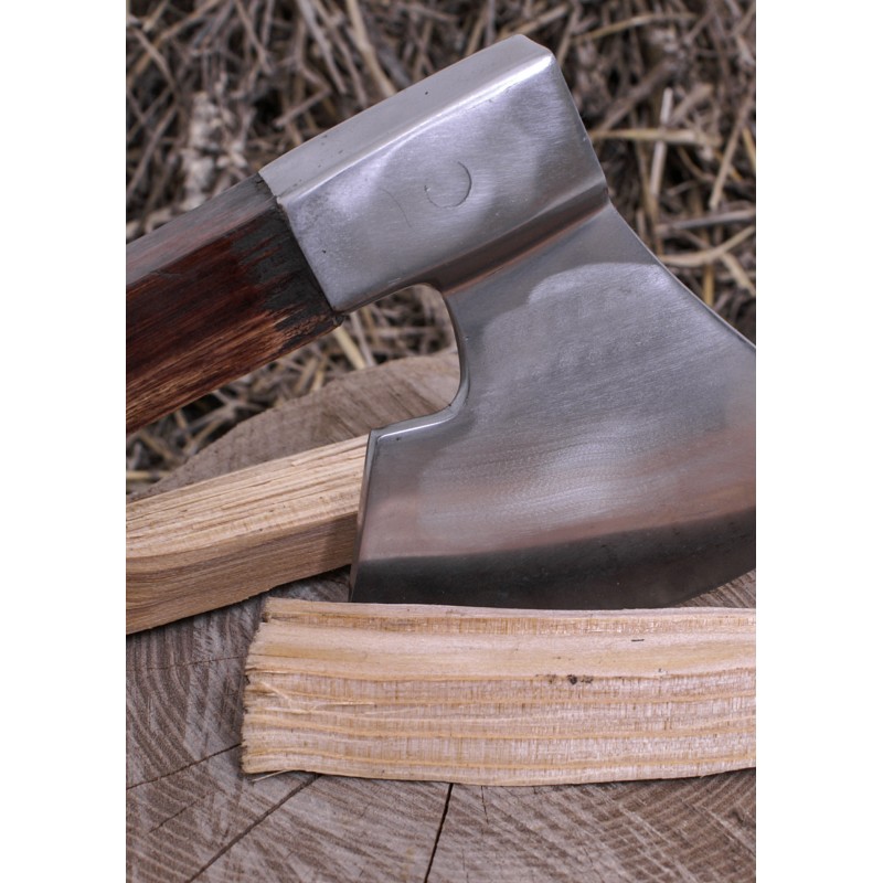 Hache de guerre allemande du 14ème siècle