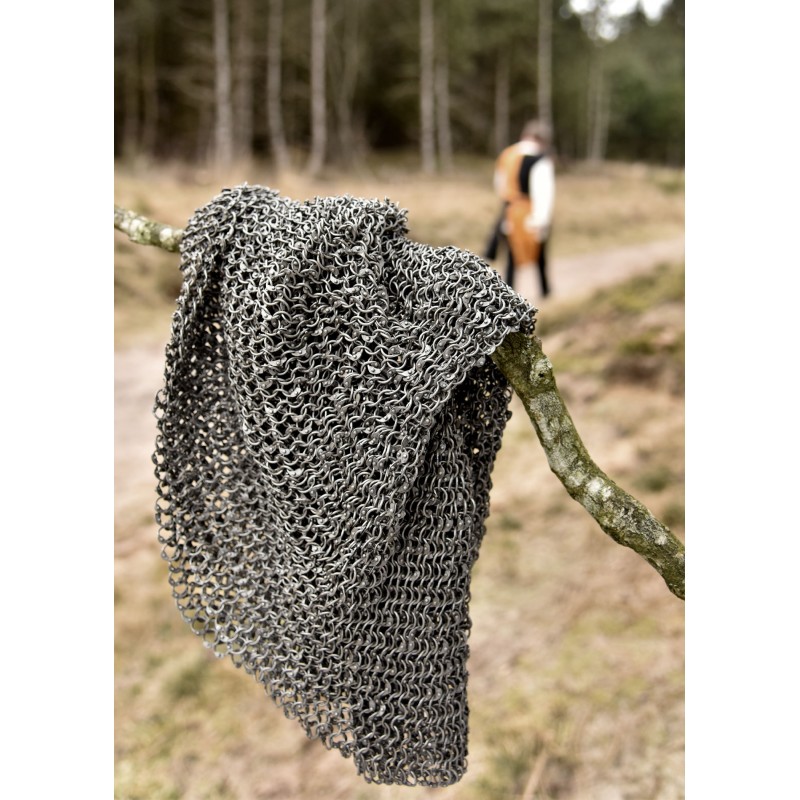 Camail médiévale rivetée