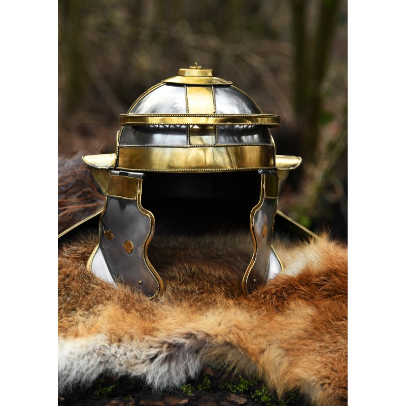 Casque Romain Italic 'H'