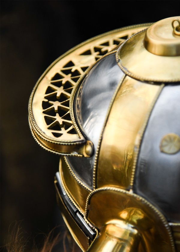 Casque Romain Italic 'H'