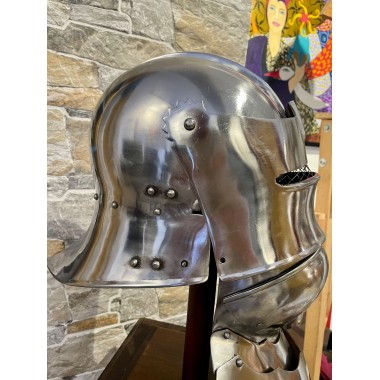 Sallet gothique avec masque
