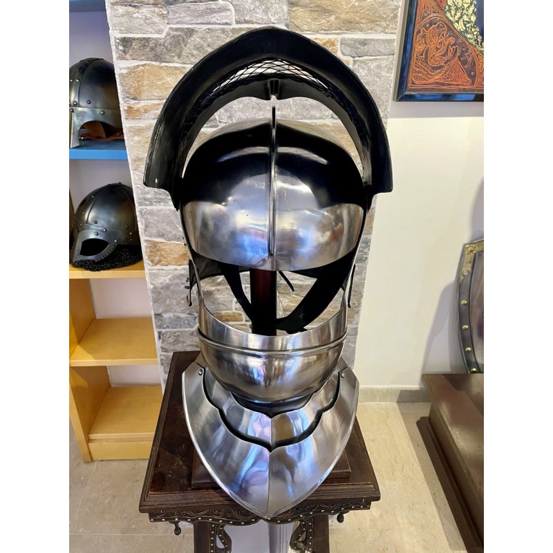 Sallet gothique avec masque