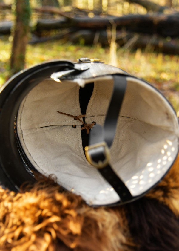 Casque Hundsgugel, vers 1400, acier de 2 mm