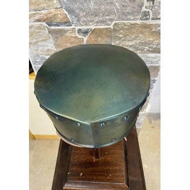 Casque de combat cylindrique
