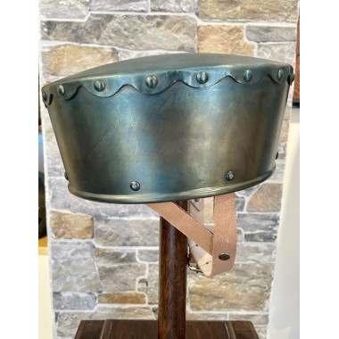 Casque de combat cylindrique