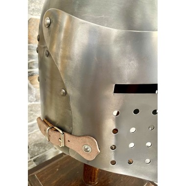 Casques de Combat Médiéval