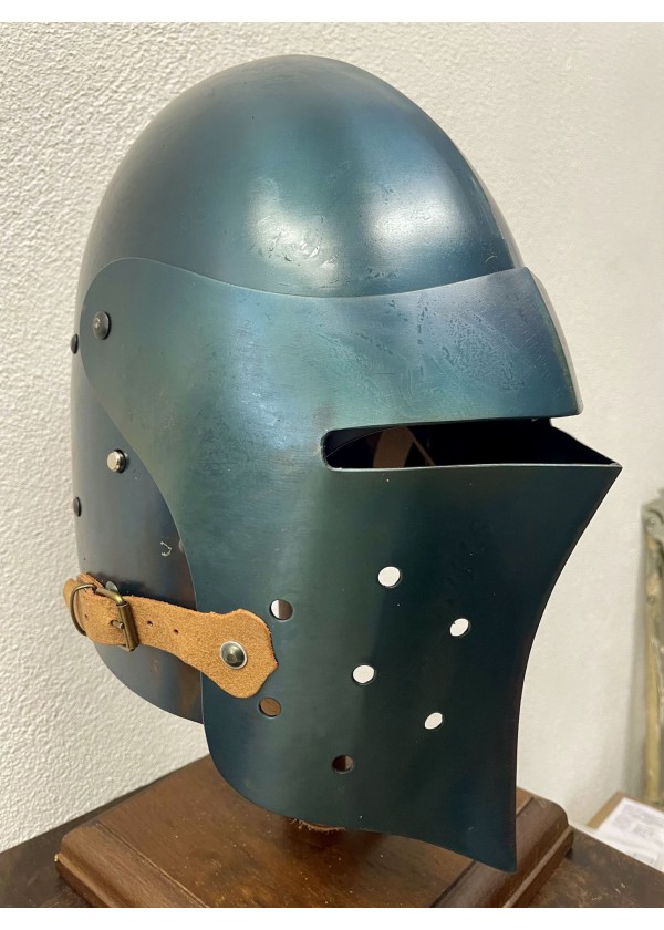 Casque de combat – Bassinet médiéval à visière
