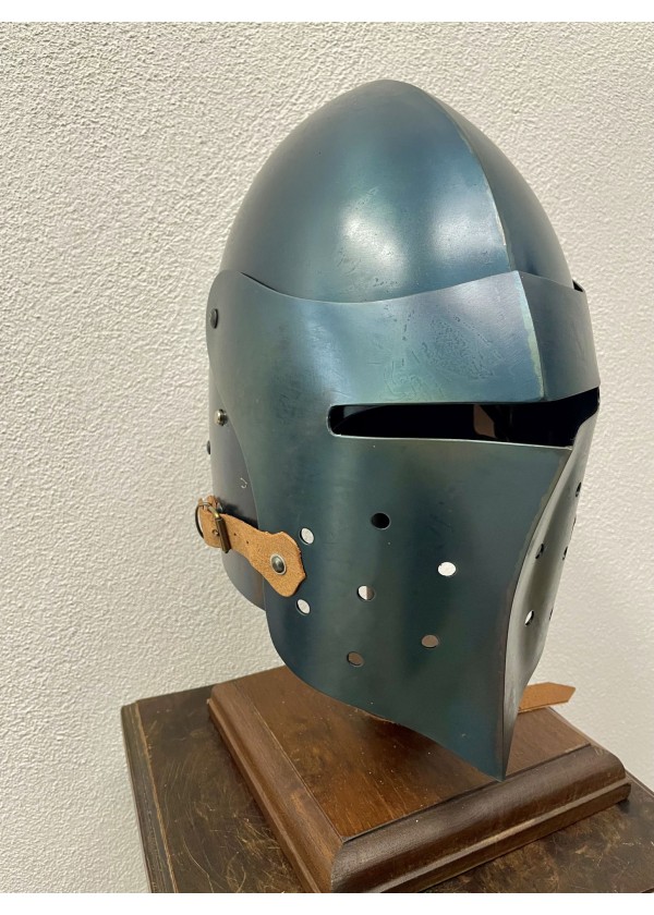 Casque de combat – Bassinet médiéval à visière