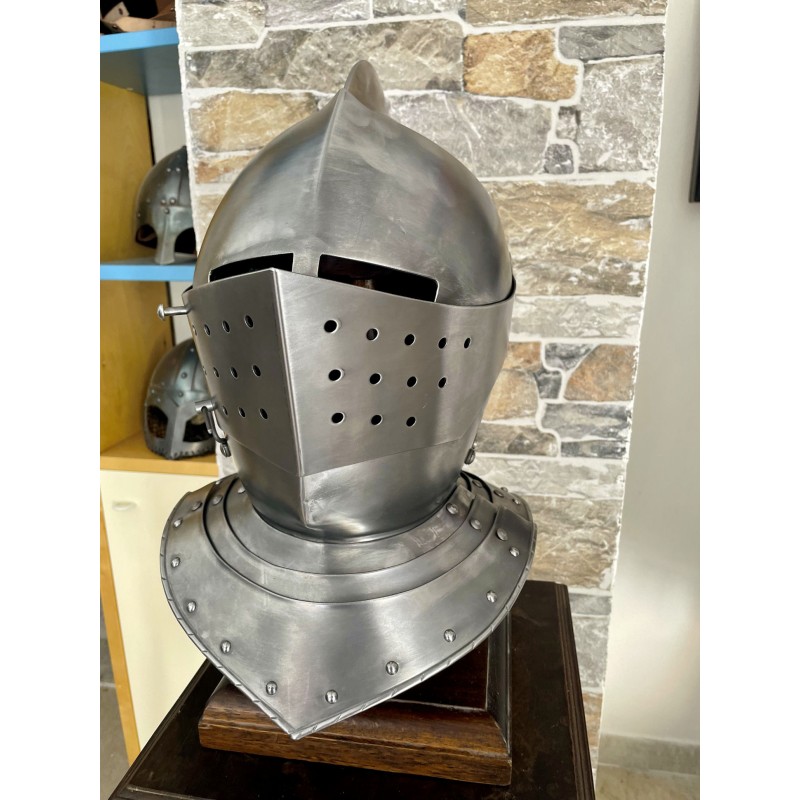 Armet français, Casque XVIe siècle