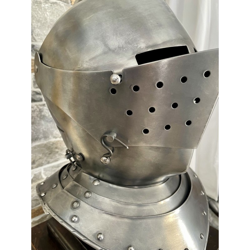 Armet français, Casque XVIe siècle