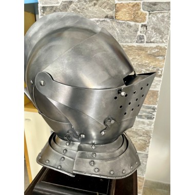Armet français, Casque XVIe siècle