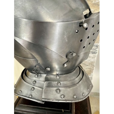 Armet français, Casque XVIe siècle