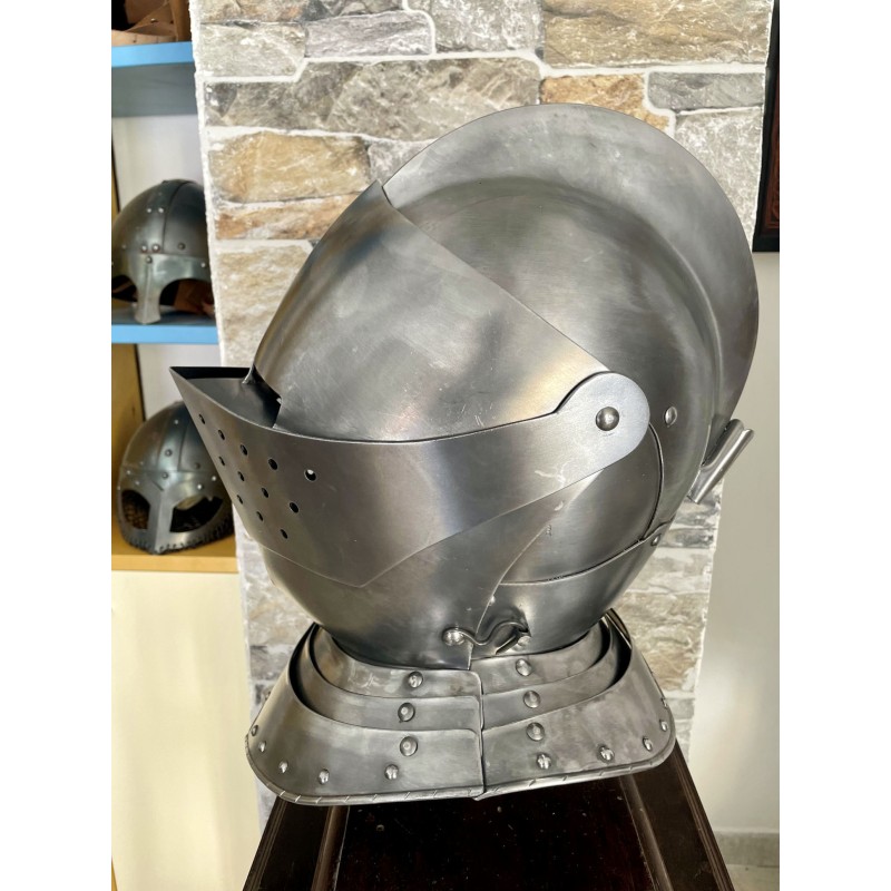 Armet français, Casque XVIe siècle
