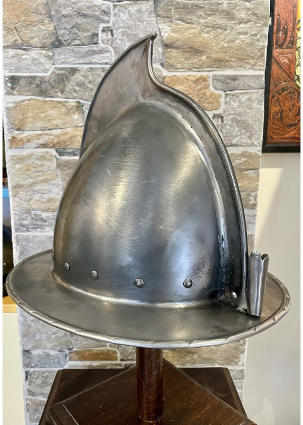 Casque Morion avec crête