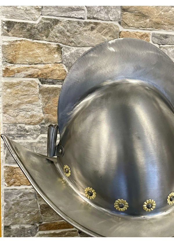 Casque Morion avec rosettes