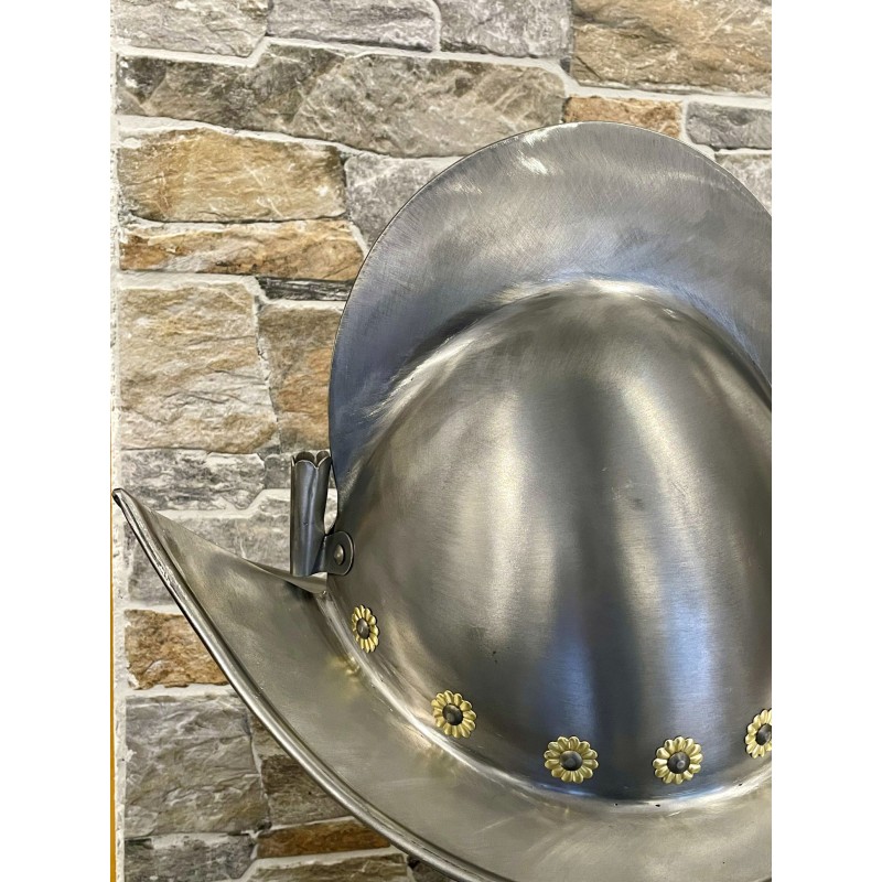 Casque Morion avec rosettes