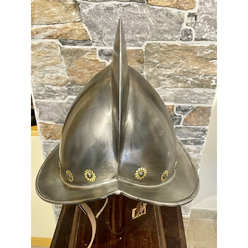 Casque Morion avec rosettes